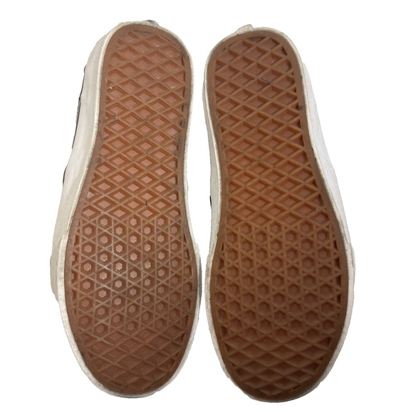 VANS Women’s 6.5 Classic Slip On Custom With LV Design - Picture 6 of 8